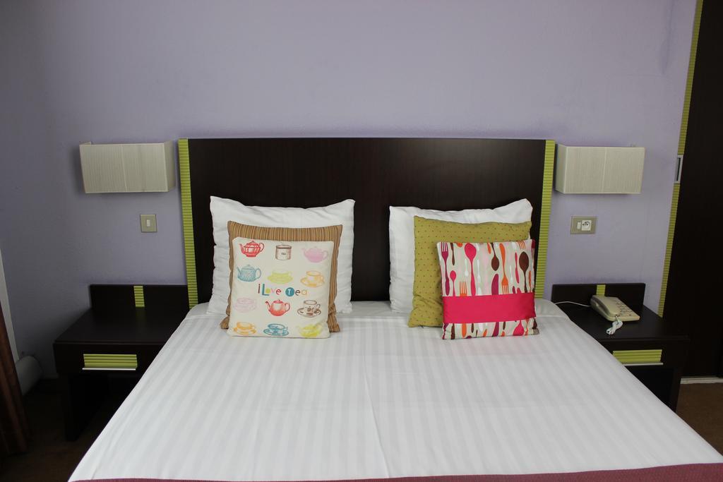 Hotel Floris Arlequin Grand-Place Bruselas Exterior foto